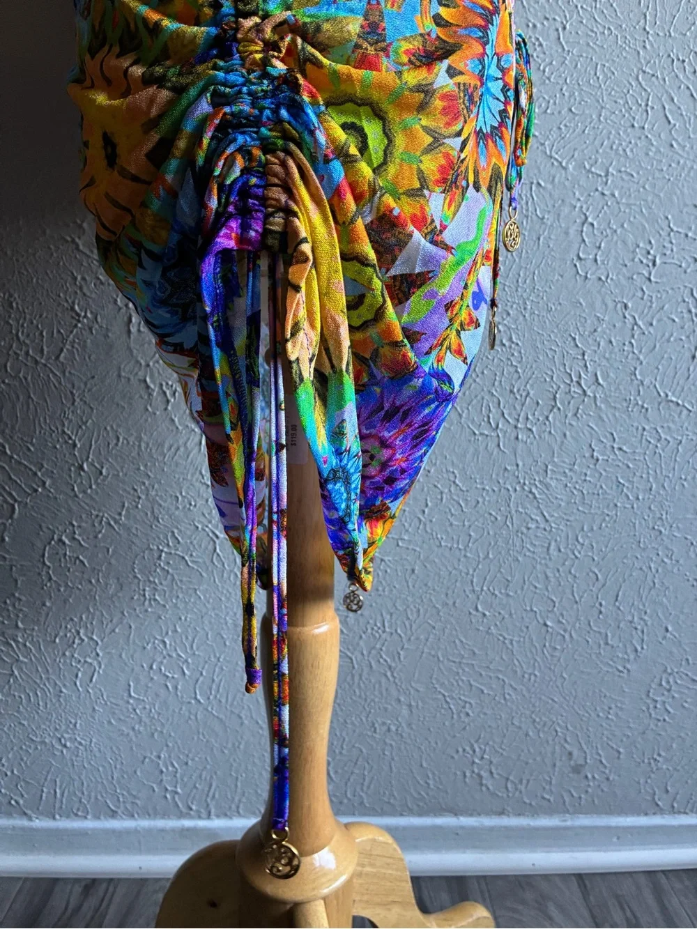 Luli Fama Kaleidoscope Print Batwing Swim Cover Up Resort Medium.